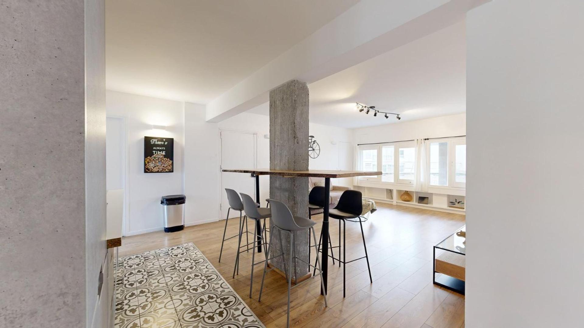199 Monopoly - Superb In Appartement